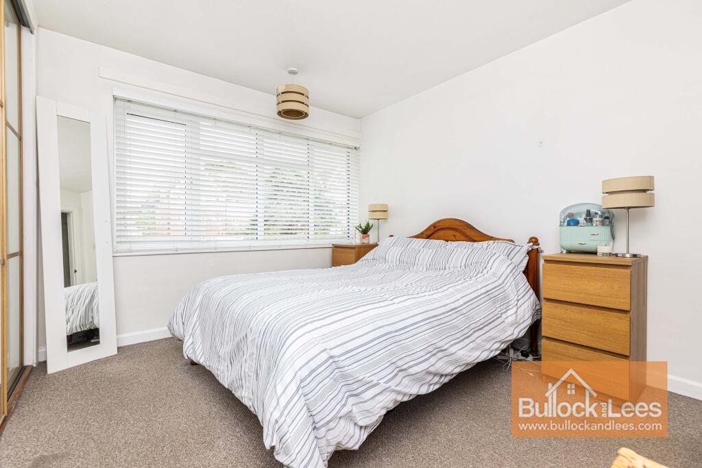 Apartment in Bournemouth - More