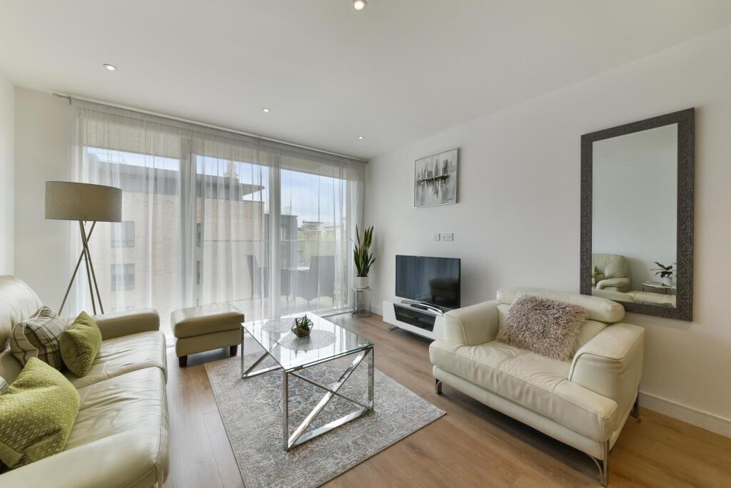 Main image of property: Kempton House, Heritage Place, Brentford, TW8