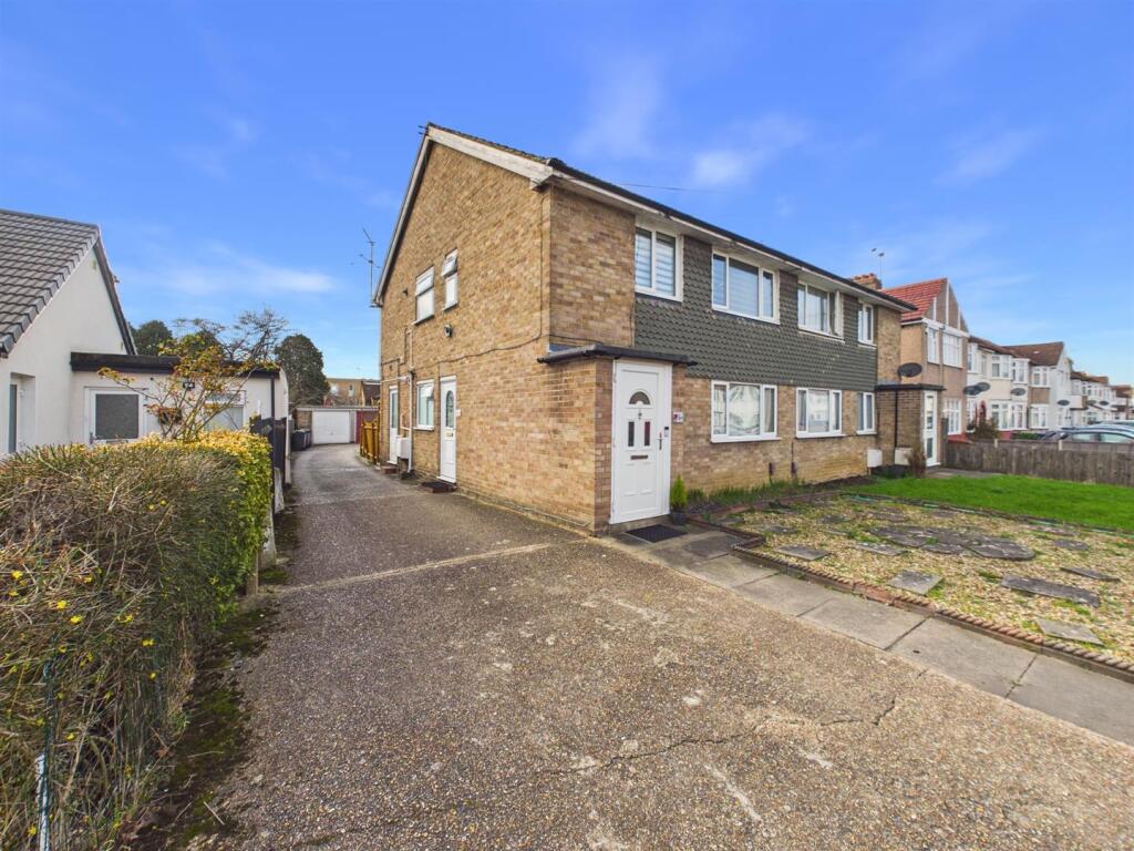 Main image of property: Rosebery Avenue, Harrow