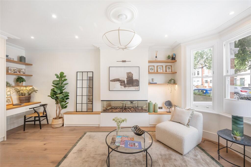 House in London, Sands End, Fulham - View 3