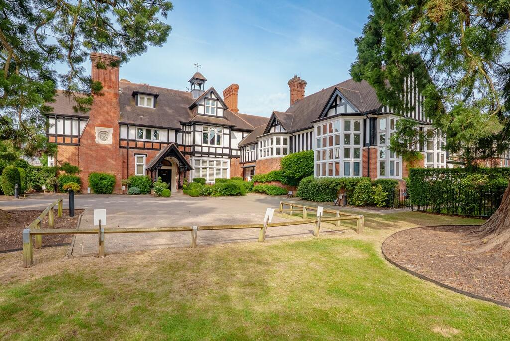 Main image of property: Queen Elizabeth Crescent, Beaconsfield, Buckinghamshire, HP9