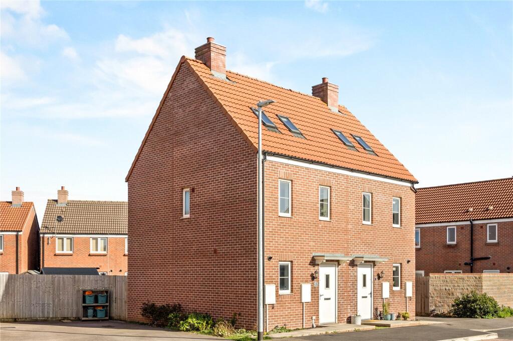 Main image of property: Fuchsia Road, Lyde Green, Bristol, Gloucestershire, BS16