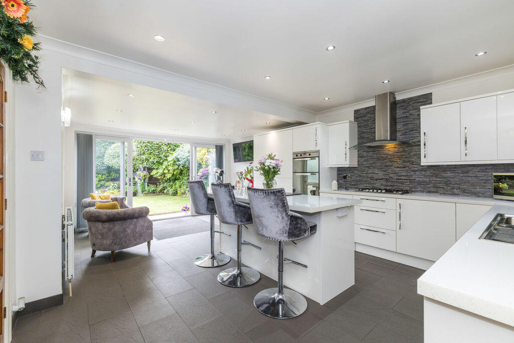 Bryn Road, Ashton-In-Makerfield, WN4 8BS photo 2