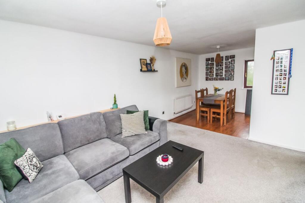 Pendle Close, Lambton, Washington, NE38  photo 3