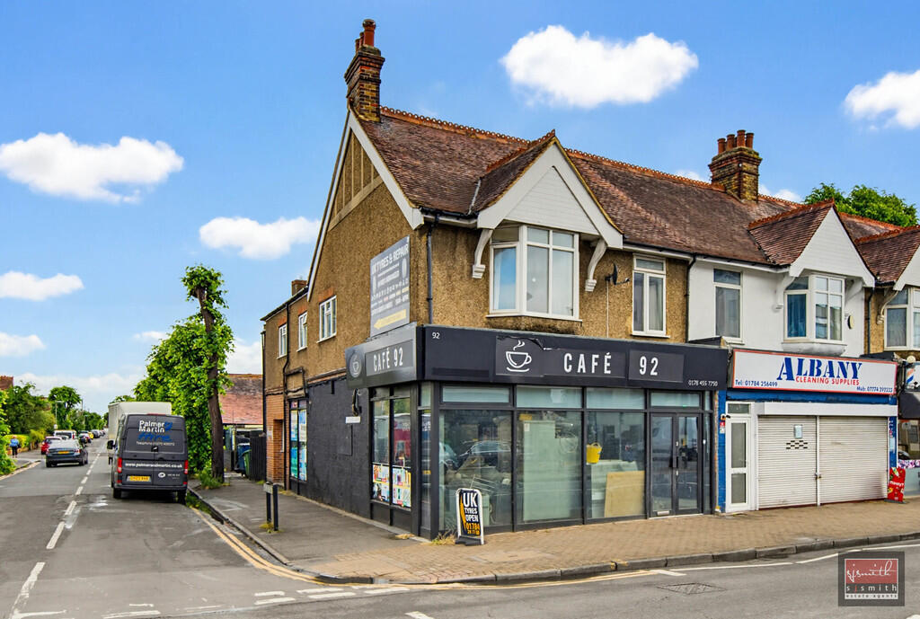 4-bed flat on Church Road, Ashford, £350,000