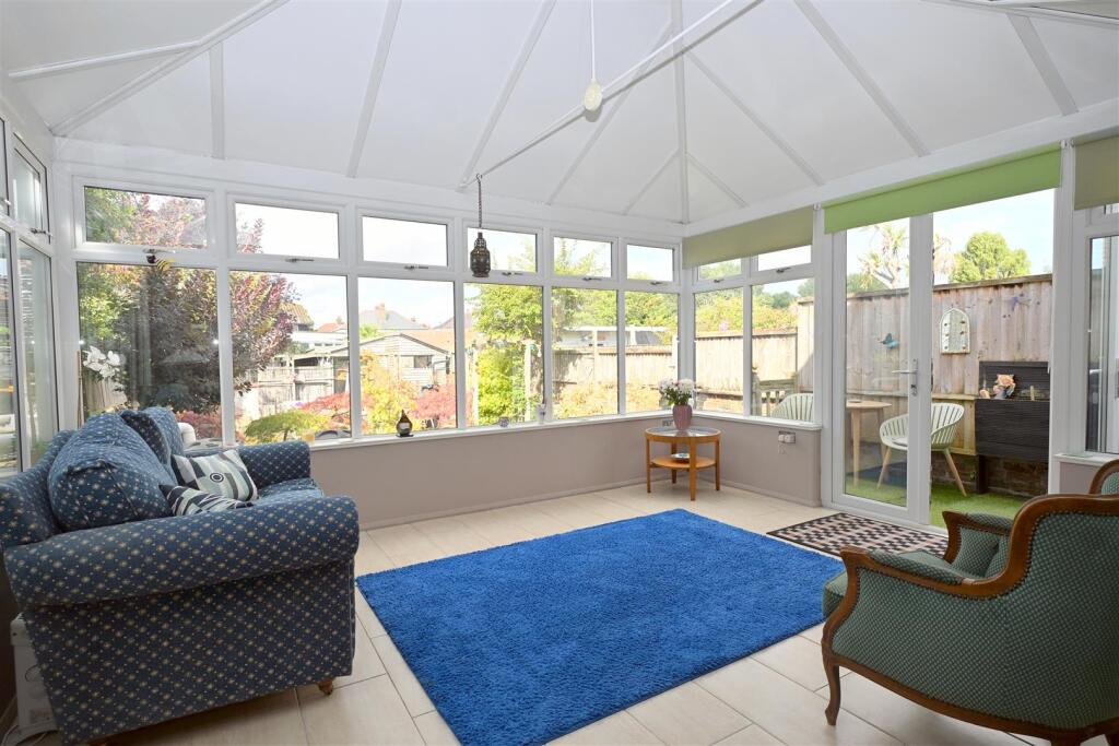 House in Brighton - View 4