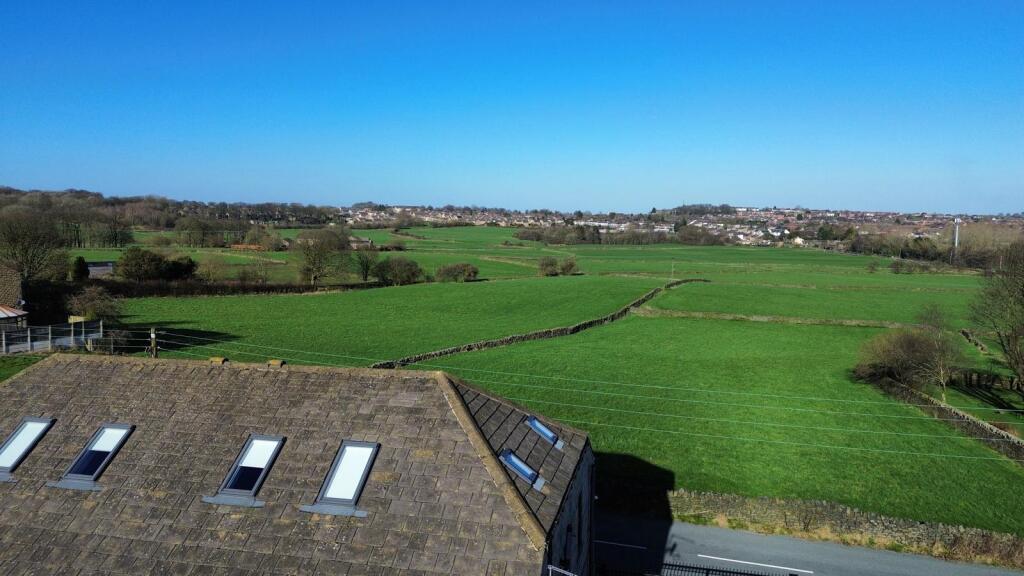 House in Calderdale, West Yorkshire - View 4