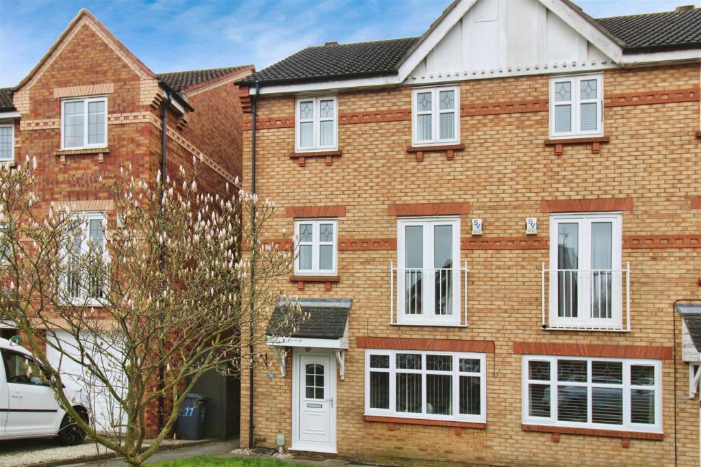 Main image of property: Western Gailes Way, Hull