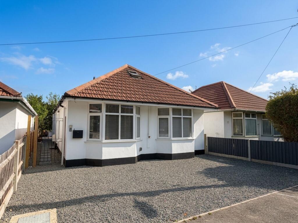 Main image of property: Sloane Avenue, Holbury, SO45