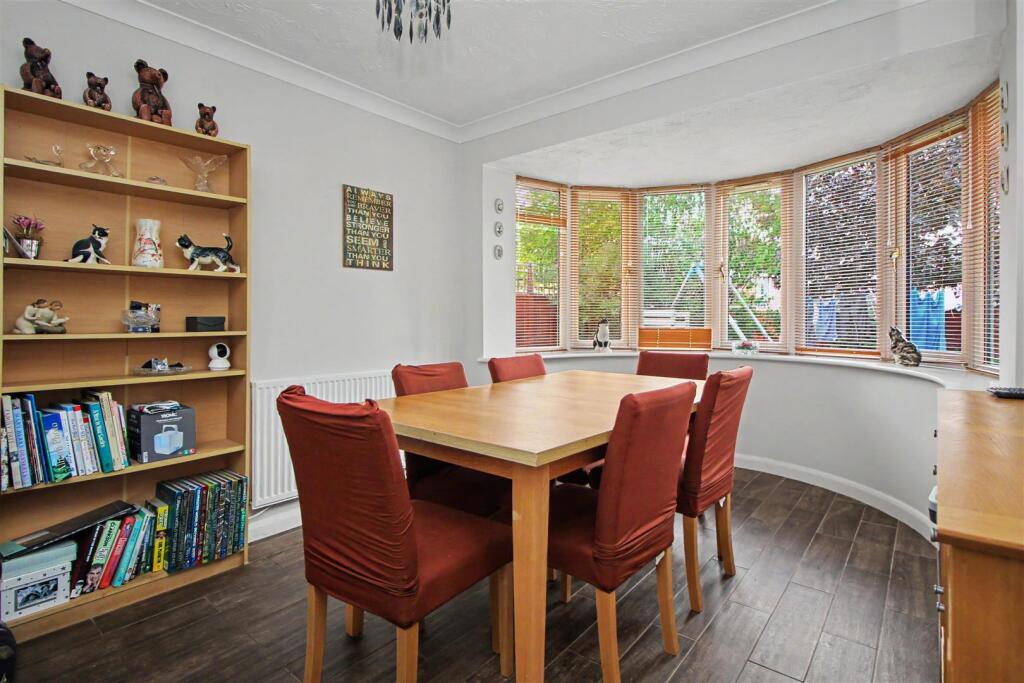 House in Northampton - View 5