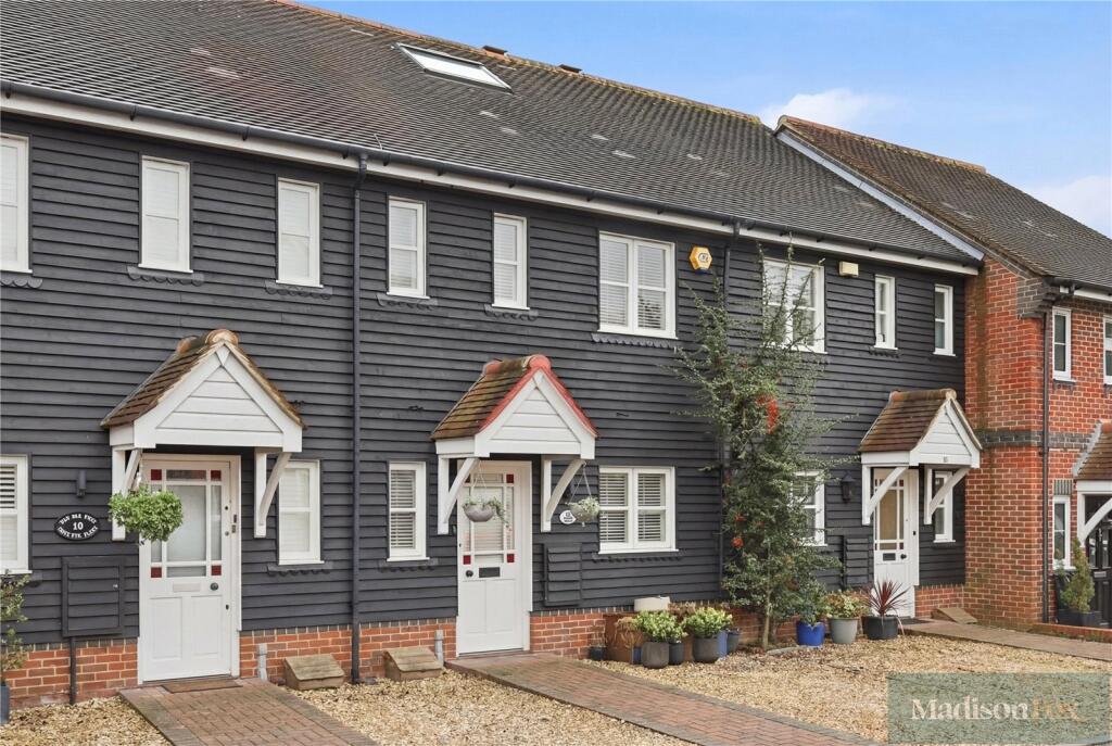 Main image of property: Regents Place, Loughton, Essex, IG10