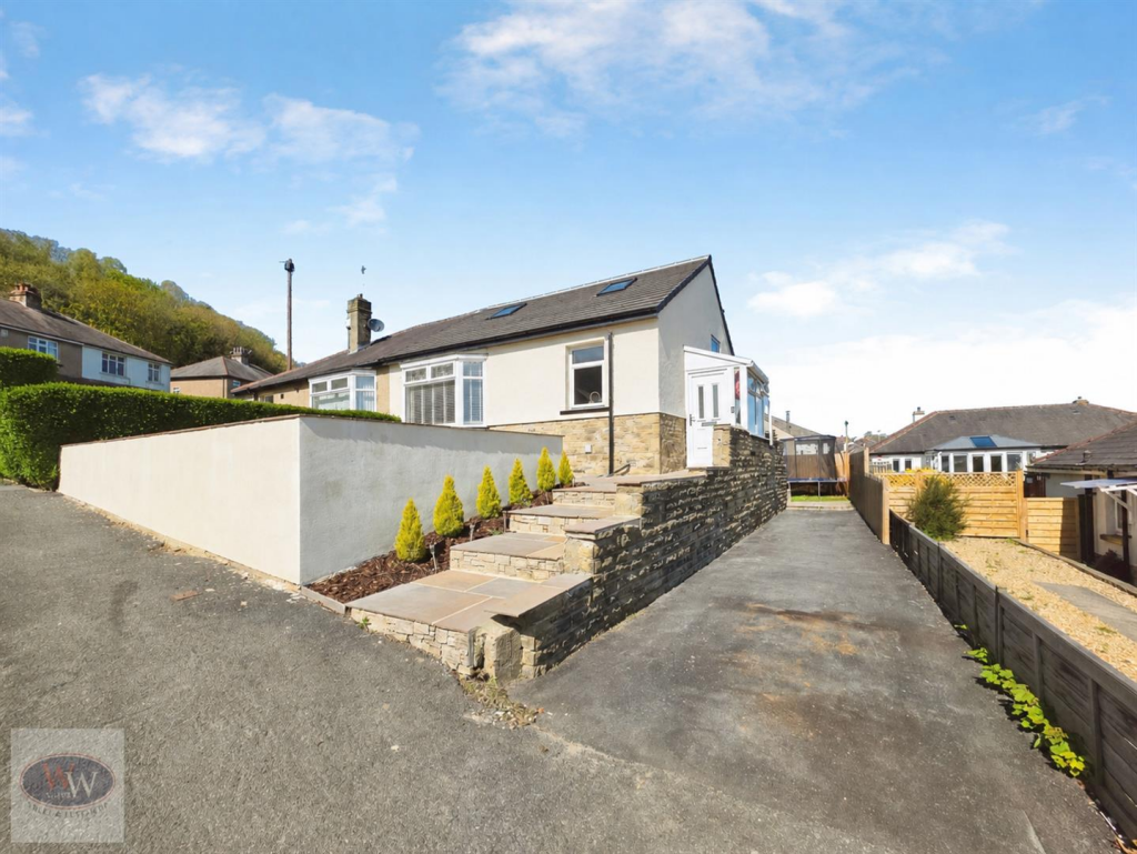 Main image of property: St. Aidans Road, Baildon, BD17 6AJ