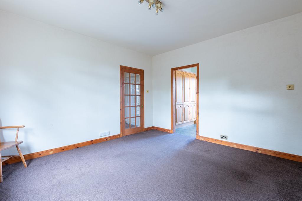 House in Kirkcaldy - More