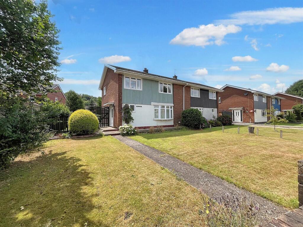 Main image of property: Caerleon Road, Ponthir, Newport