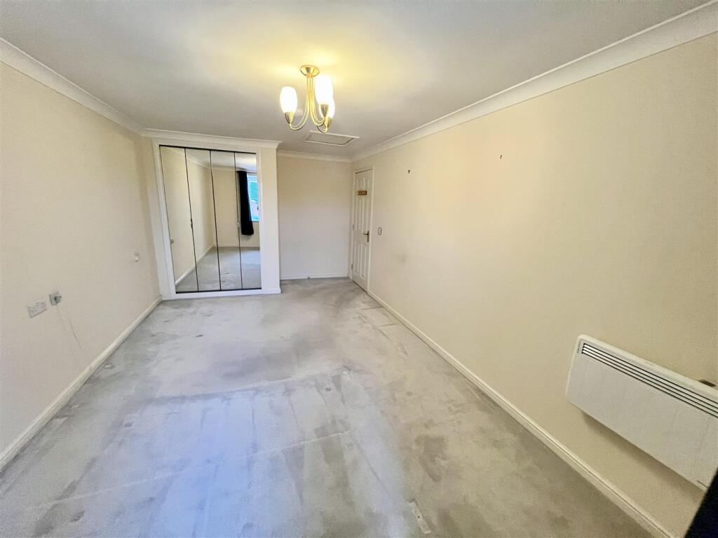 Additional image 6 of Stratford Road, Hall Green, Birmingham