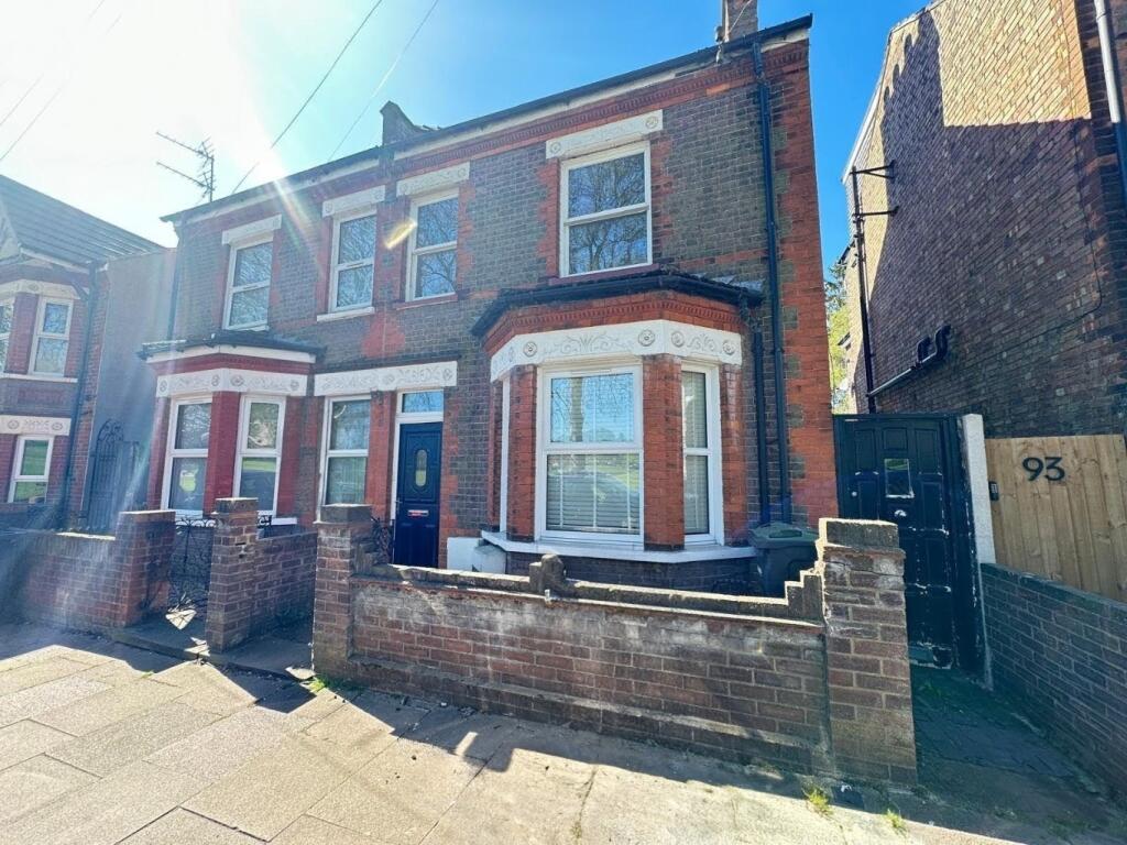Main image of property: 91 Havelock Road, Luton, Bedfordshire, LU2 7PP