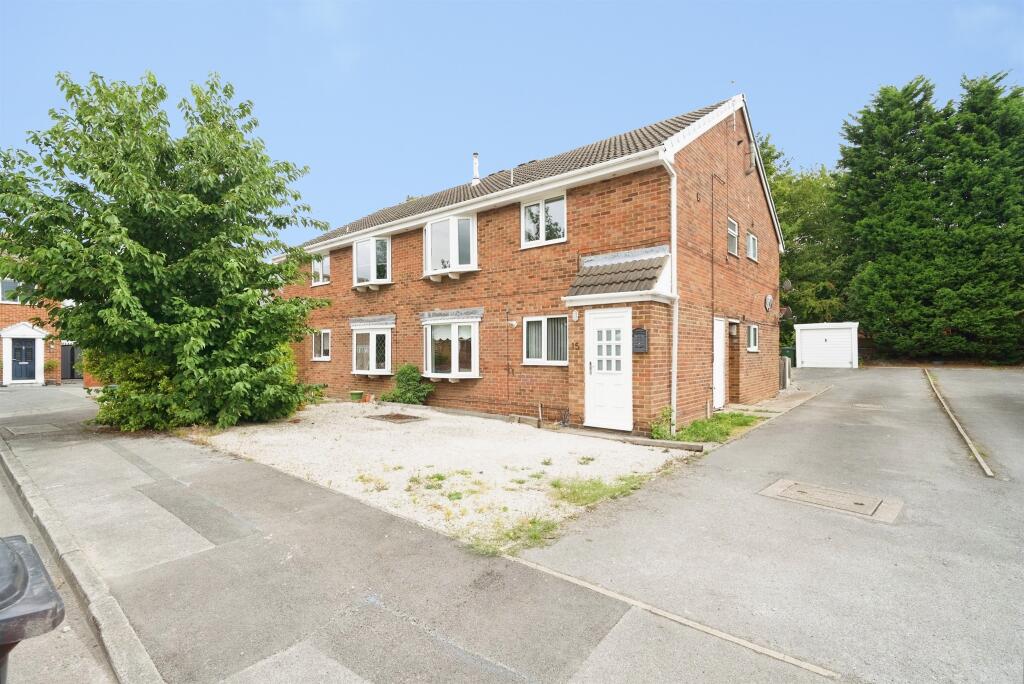 Main image of property: Cranford Gardens, Royston, Barnsley