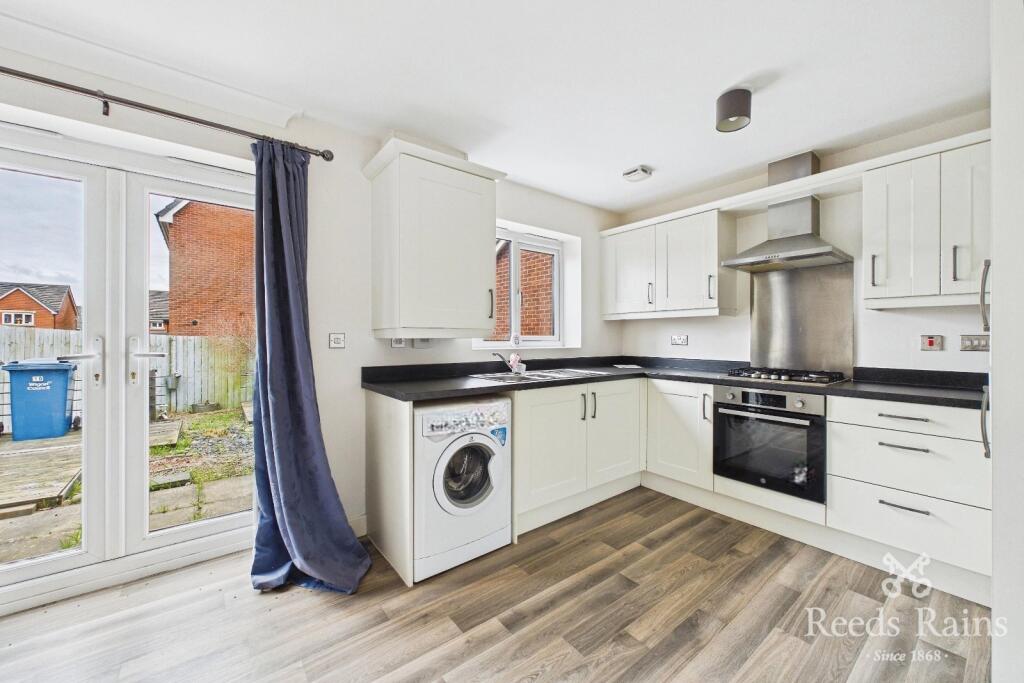 Parsonage Place, Wigan, Greater Manchester, WN3 photo 3
