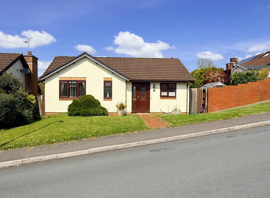Main image of property: Ffordd Dinefwr, Creigiau, Cardiff. CF15 9JQ