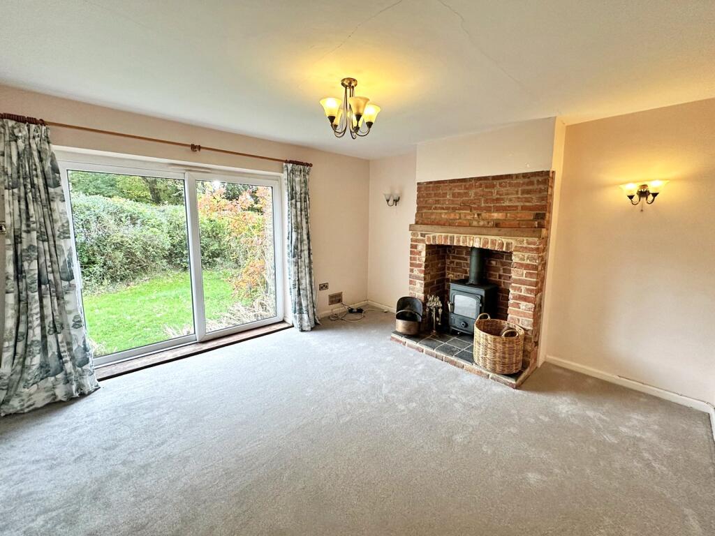 Addison Road, Brockenhurst, Hampshire, SO42 photo 2