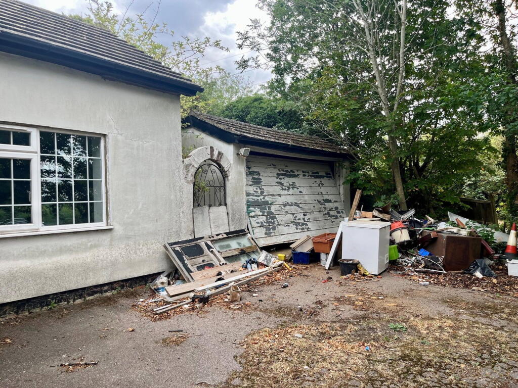 Watling Street, Radlett, WD7 7LG photo 4