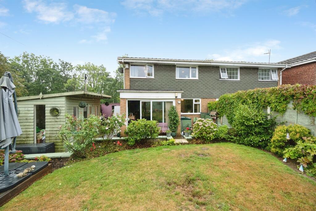 House in Dudley, West Midlands - More