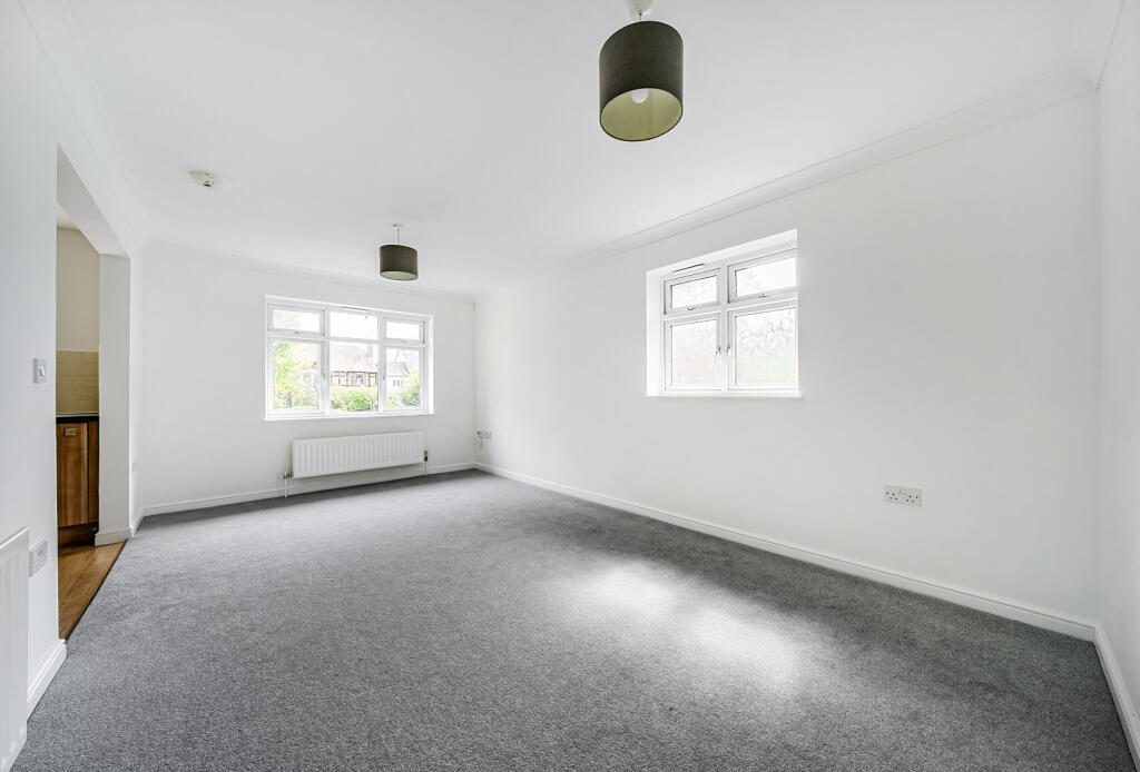 Apartment in Tonbridge - View 2