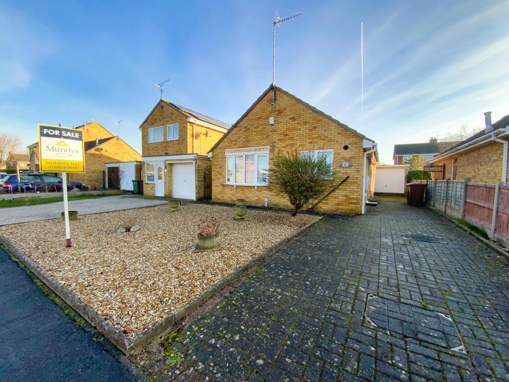2-bed detached on Dunmore Close, Lincoln, £220,000