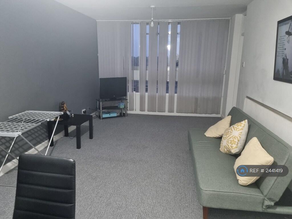 Main image of property: Lyndwood Court, Leicester, LE2