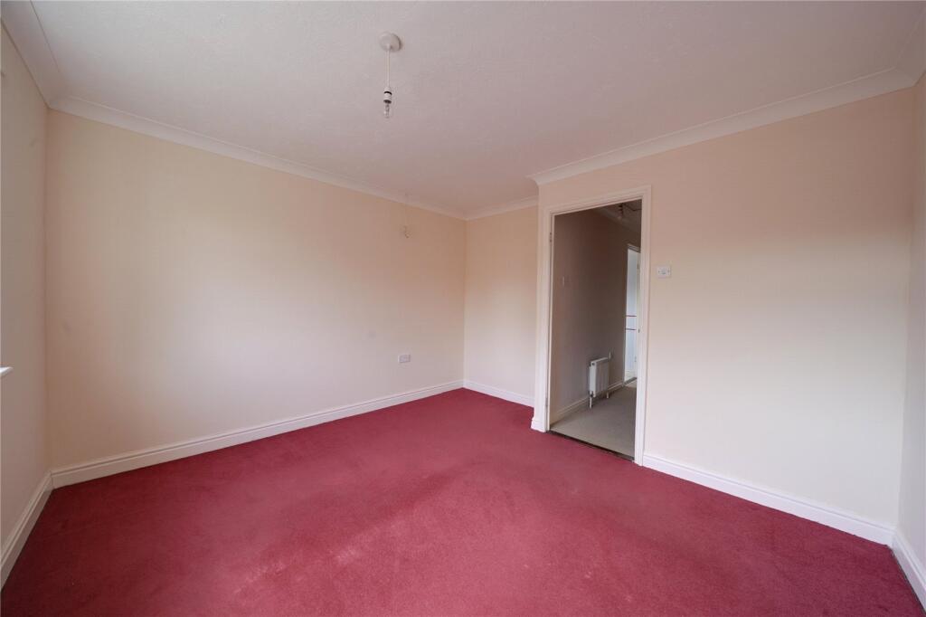 62, Charles Melrose Close, Mildenhall, Bury St. Edmunds, Suffolk, IP28 photo 3