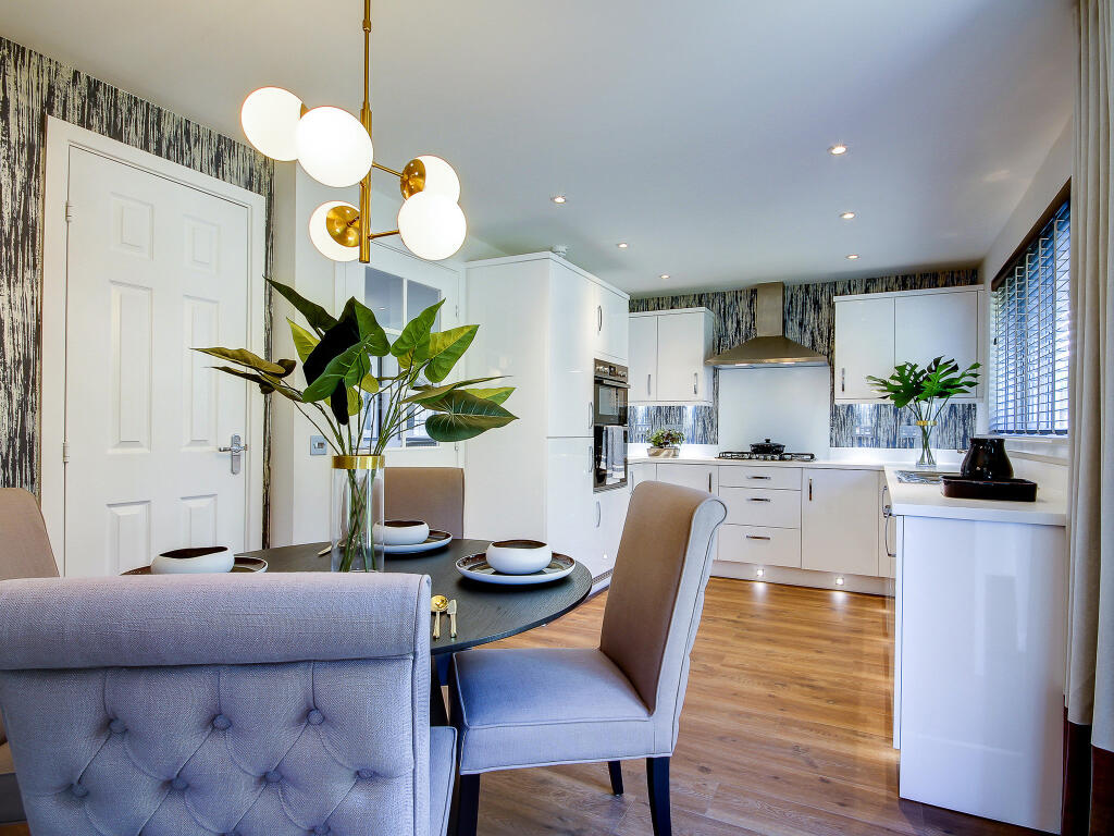 House in Edinburgh, Midlothian - View 5