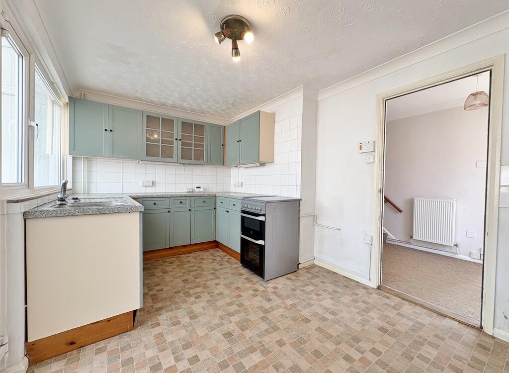 House in Portsmouth - View 4