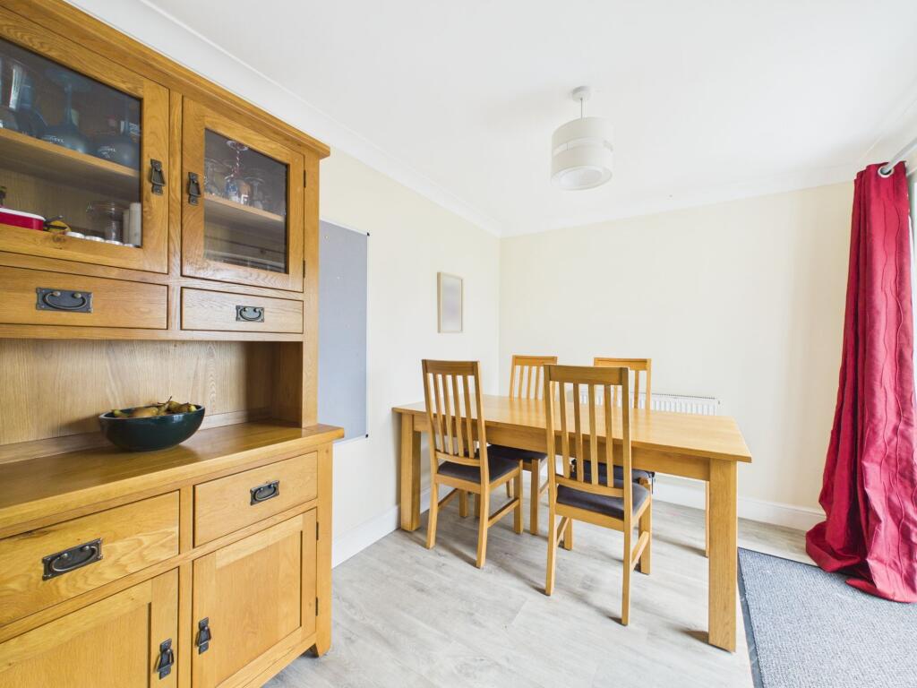 House in Camelford, Trefrew - More