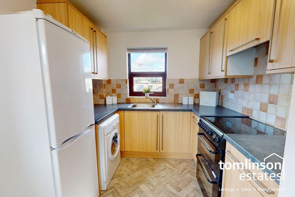 Apartment in Nottingham, Beeston - View 3