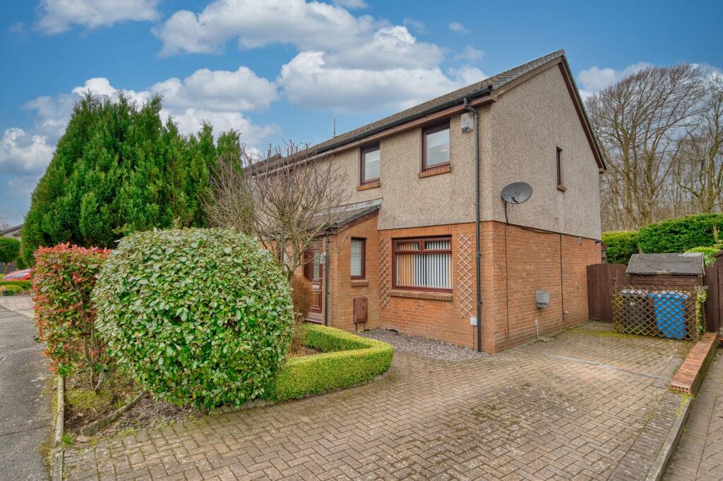 Main image of property: Harris Close, Newton Mearns, G77