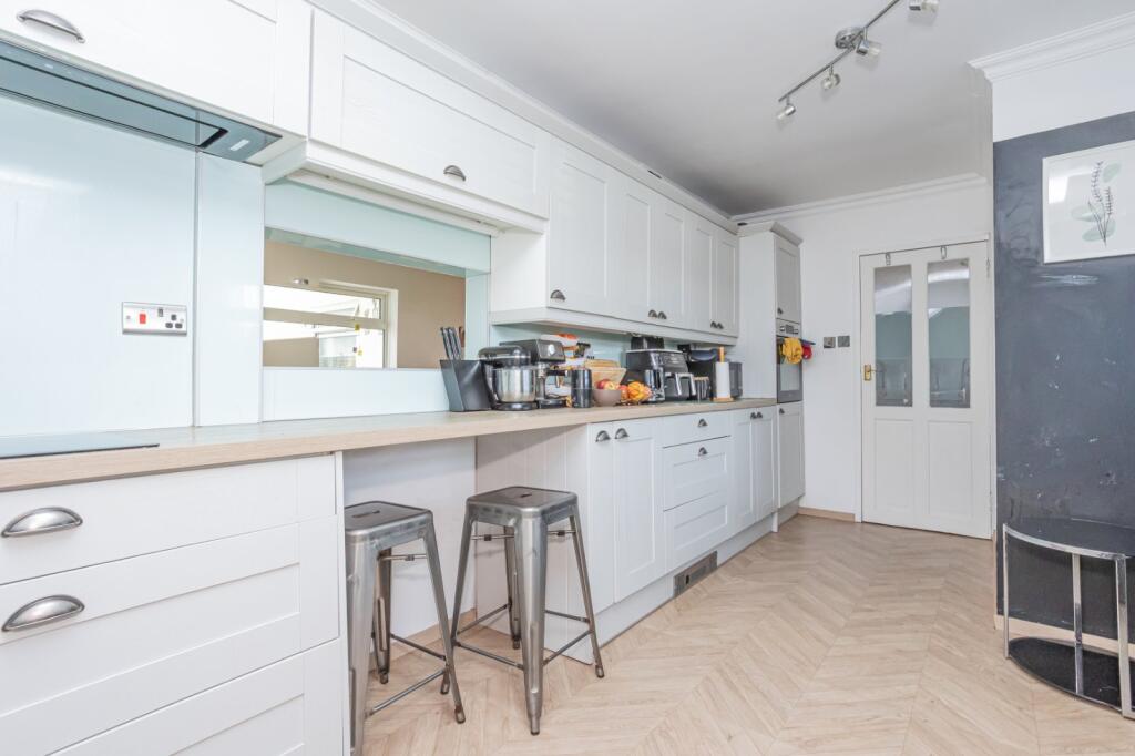 House in Canterbury - View 5