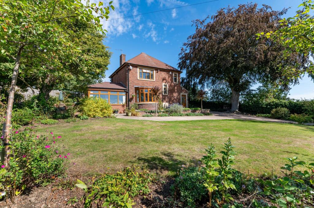 House in Sheffield - View 4