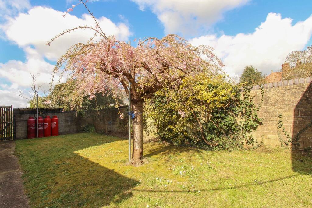 Additional image 15 of Leaches Close, Tintinhull