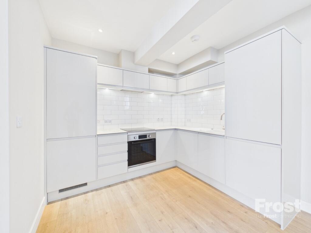 Main image of property: The Courtyard, 73A High Street, Burnham, SL1