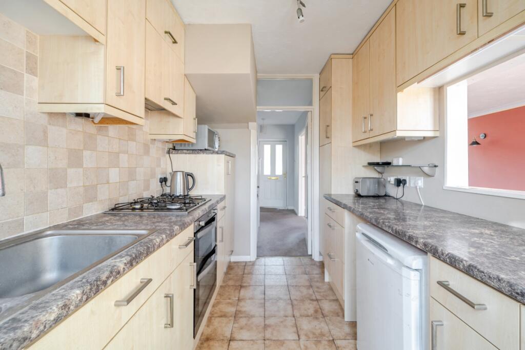 House in Hemel Hempstead - More