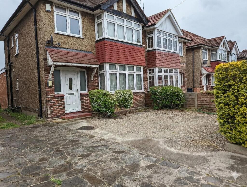 Main image of property: Fairdale Gardens, Hayes, Middlesex, UB3 3JA