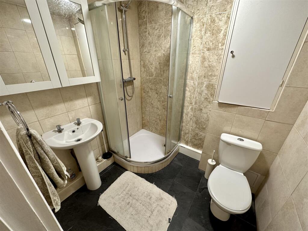 House in Stevenage - More