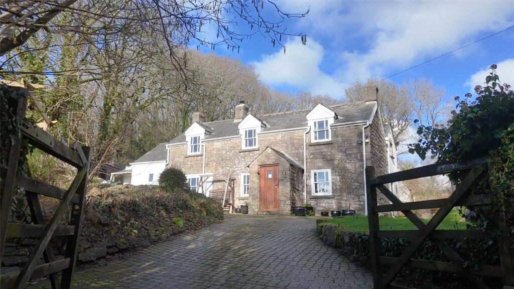 Main image of property: Parkhouse, Trelleck, Monmouth, Monmouthshire, NP25