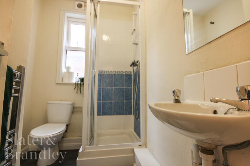 Apartment in Nottingham - View 5