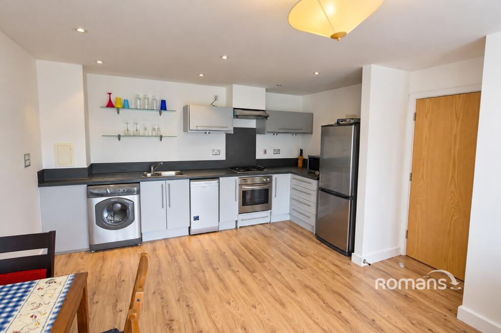 Apartment in London - View 4