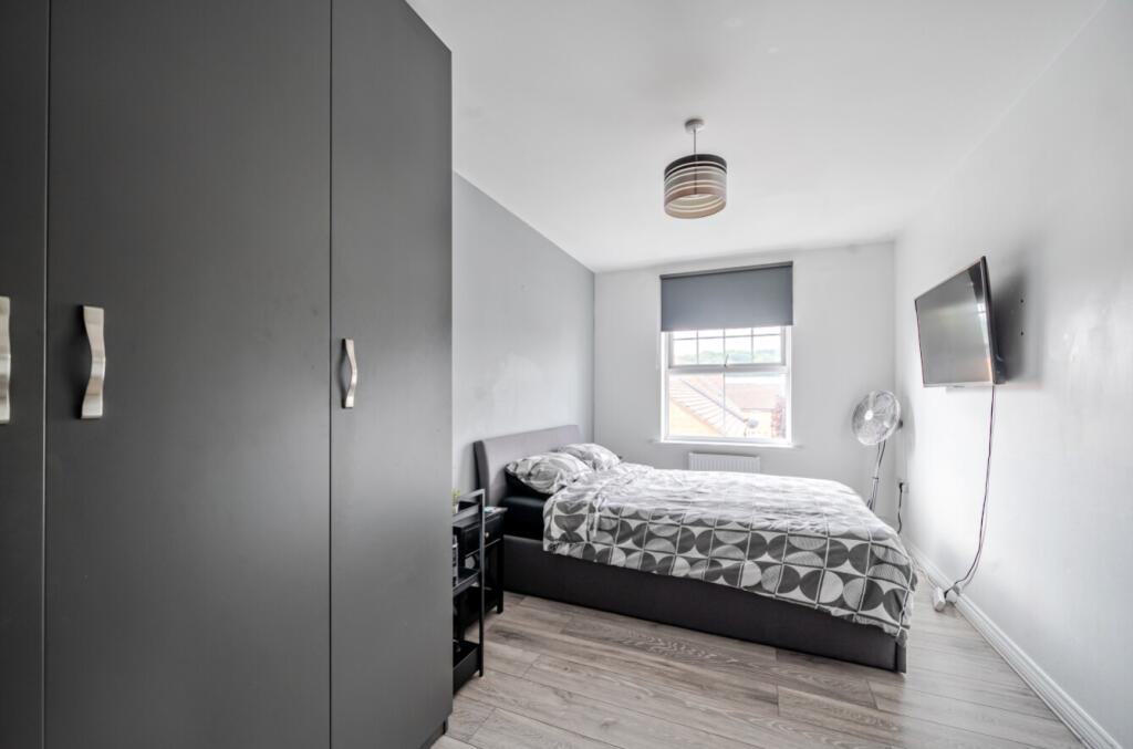 Apartment in South Kesteven, Grantham - More