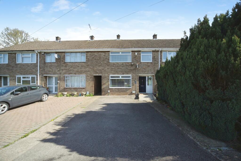 Main image of property: Poynters Road, Luton