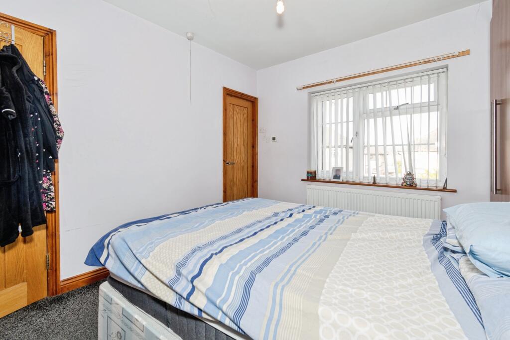 Additional image 8 of Como Gardens, Bradford, BD8