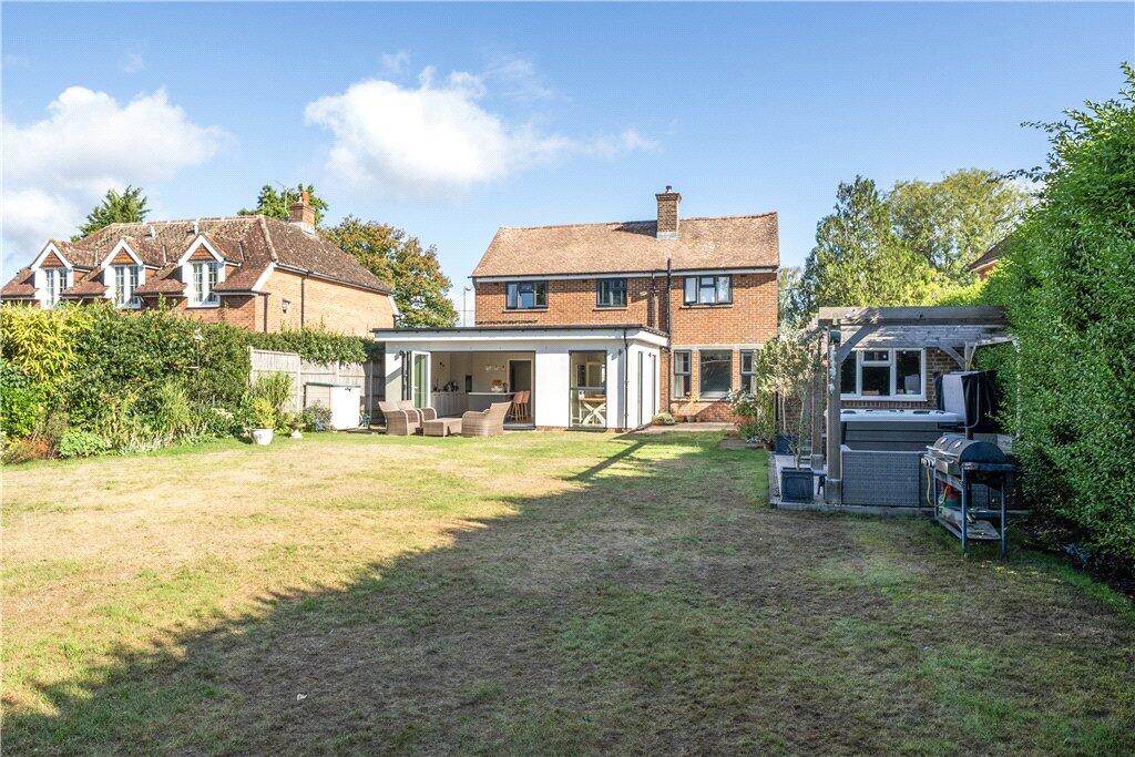 Main image of property: Botley Road, Romsey, Hampshire