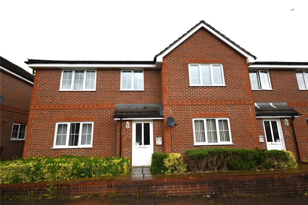 Main image of property: Dundee Gardens, Basingstoke, Hampshire, RG22